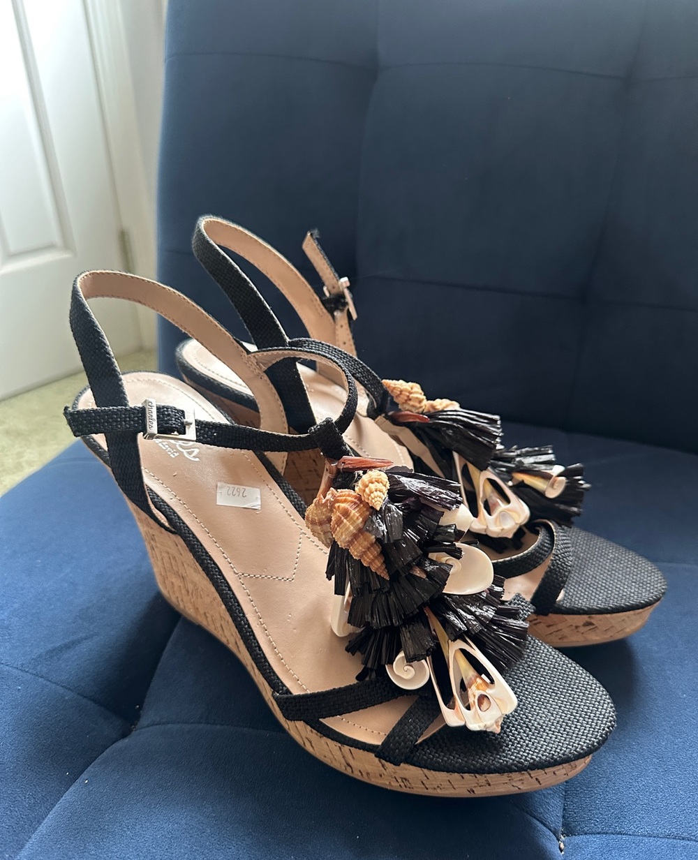 Charles David La Jolla Wedge Sandals with Tassel & Shell Detail - Women Sz 10